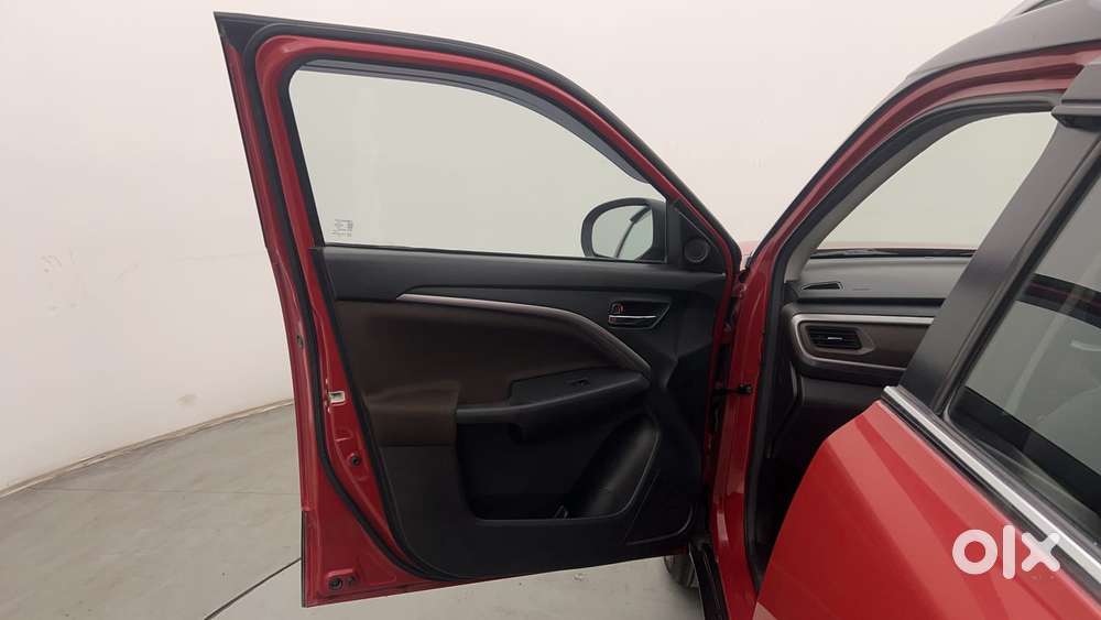 Maruti Suzuki Vitara Brezza 1.5 Zxi Plus At Dual Tone, 2023, Petrol