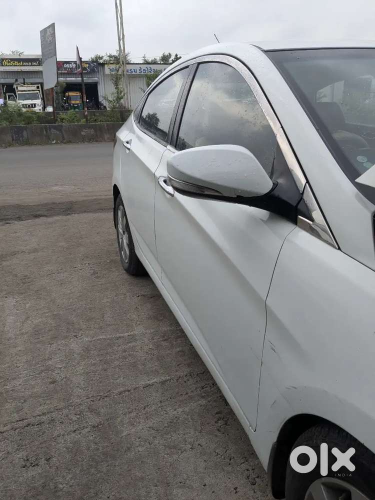 Hyundai Verna 2012 Manual Diesel 89000 Km