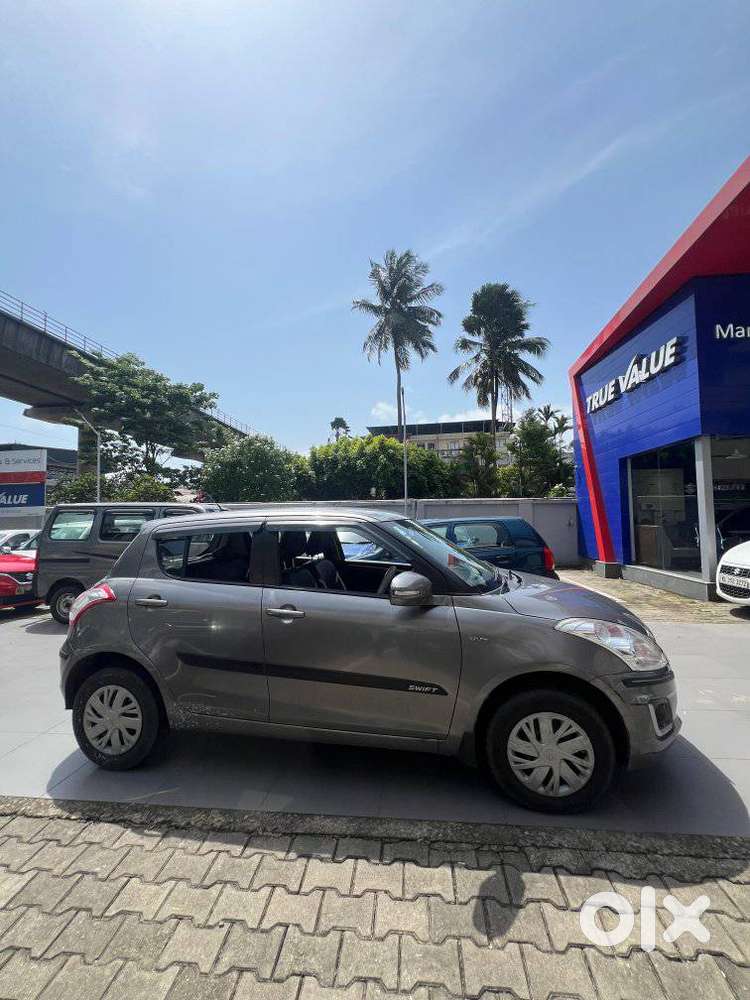 Maruti Suzuki Swift Vxi + Manual, 2014, Petrol
