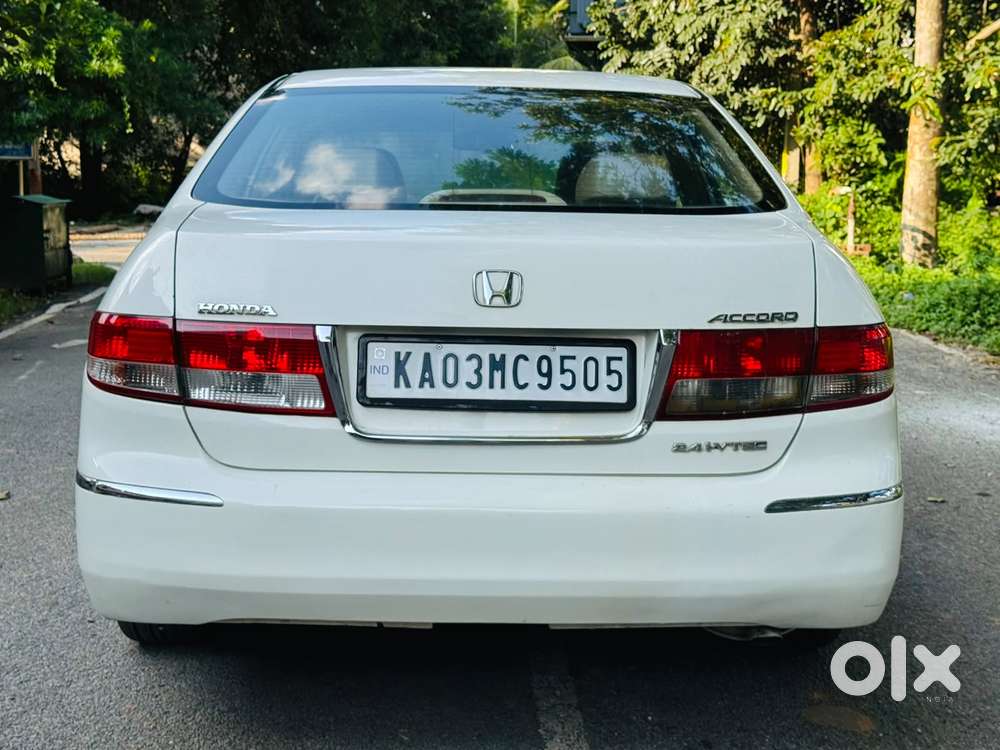 Honda Accord 2.4 Vti-l Manual, 2004, Petrol