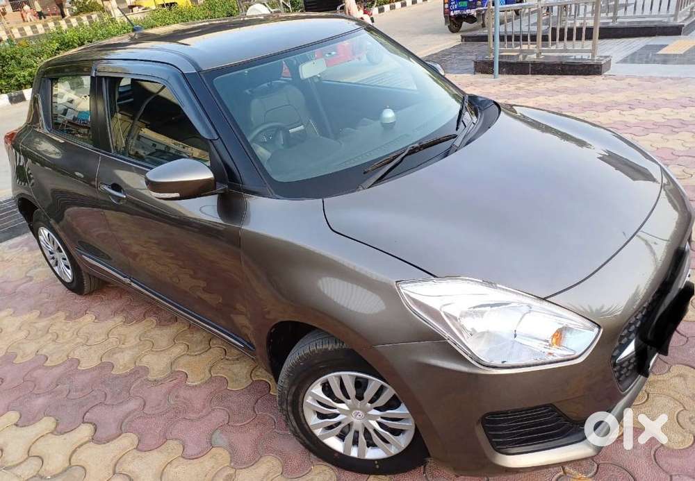 Maruti Suzuki Swift 1.2 Vxi (o), 2023, Petrol