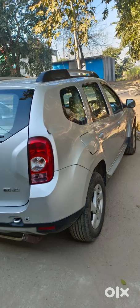 Renault Duster 2015 Diesel 110000 Km Driven