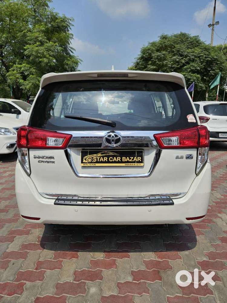 Toyota Innova Crysta 2.8z Automatic, 2018, Diesel