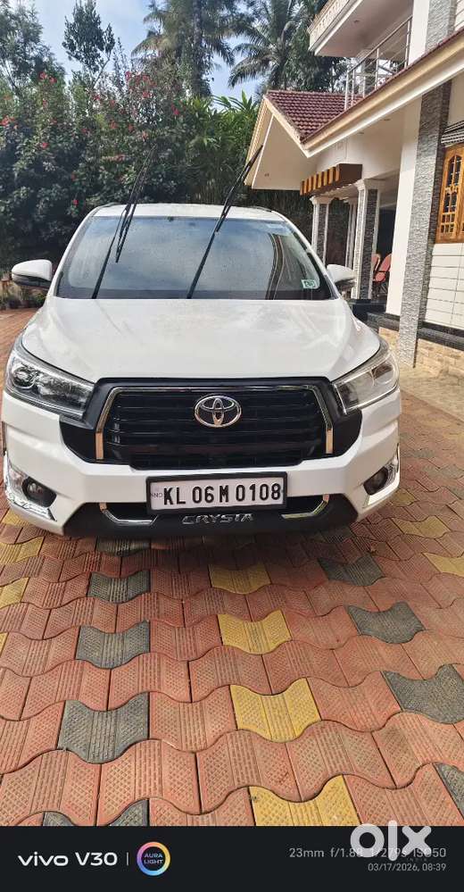 Toyota Innova Crysta