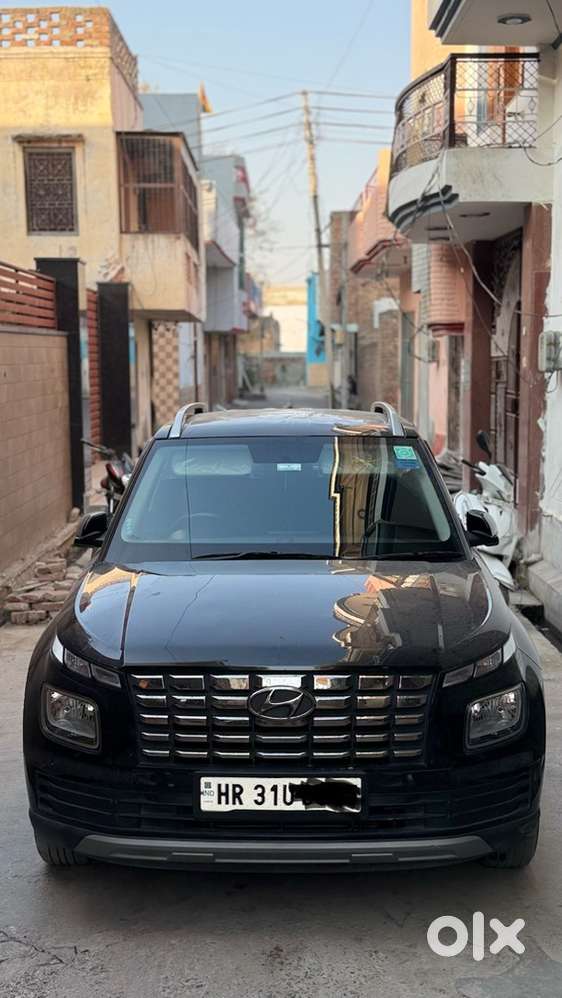 Hyundai Venue 2023 Petrol