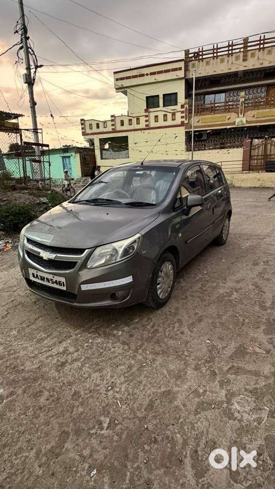 Chevrolet Sail Hatchback 2014 Year