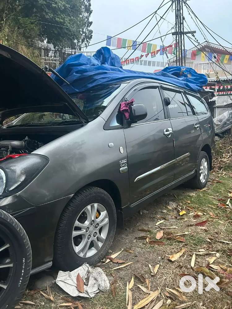 Toyota Innova 2010 Diesel Well Maintained