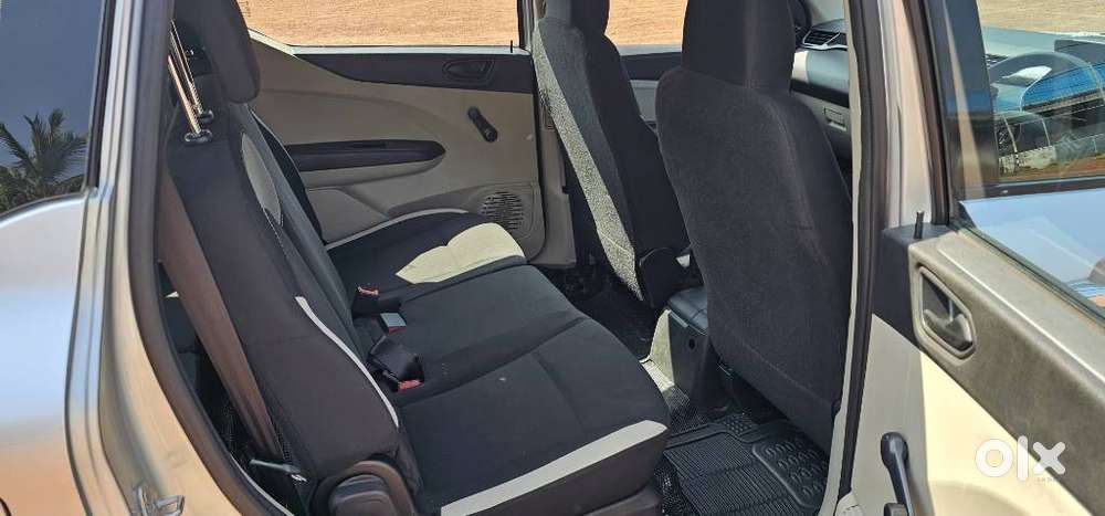 Renault Triber Rxl Easy-r Amt, 2021, Petrol