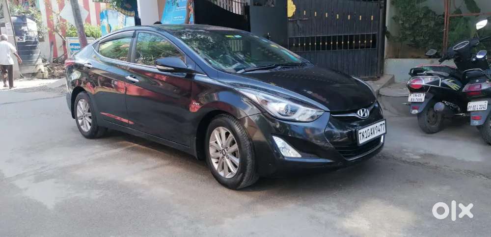Hyundai Elentra 2016 Petrol Manual ,good Condition,lady Owner