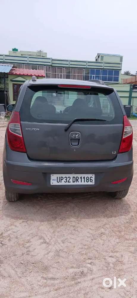 Hyundai I10 Sportz 2011