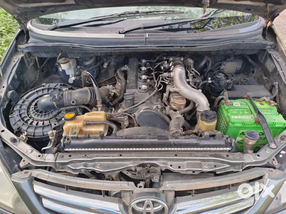 Toyota Innova 2011