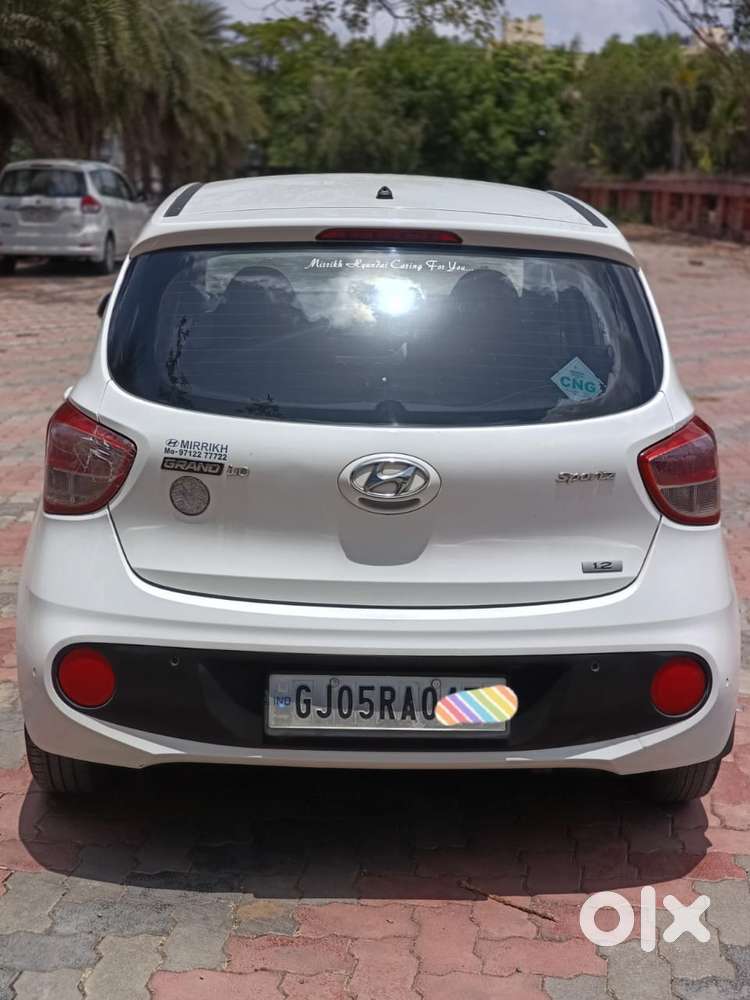 Hyundai Grand I10 2016-2017 Sportz Celebration Edition, 2017, Cng & ..
