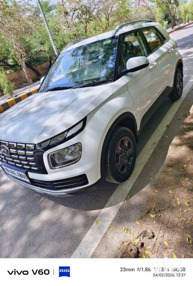 Hyundai Venue 1.5 S (o) Crdi, 2023, Diesel