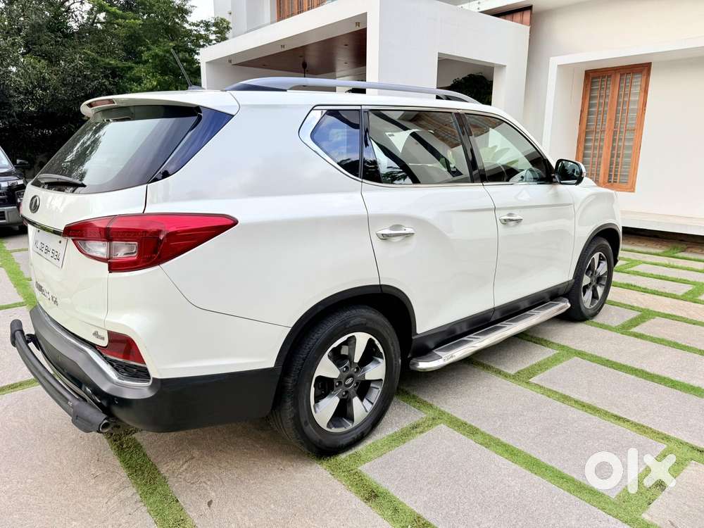 Mahindra Alturas G4 4x4 At, 2019, Diesel