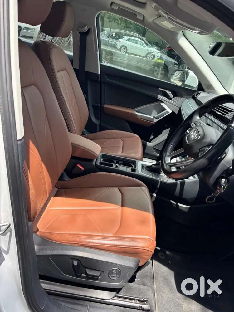 Audi Q3 40 Tfsi Premium Plus, 2023, Petrol