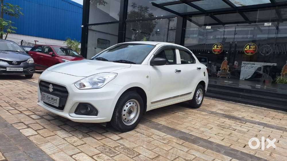 Maruti Suzuki Dzire, 2023, Petrol