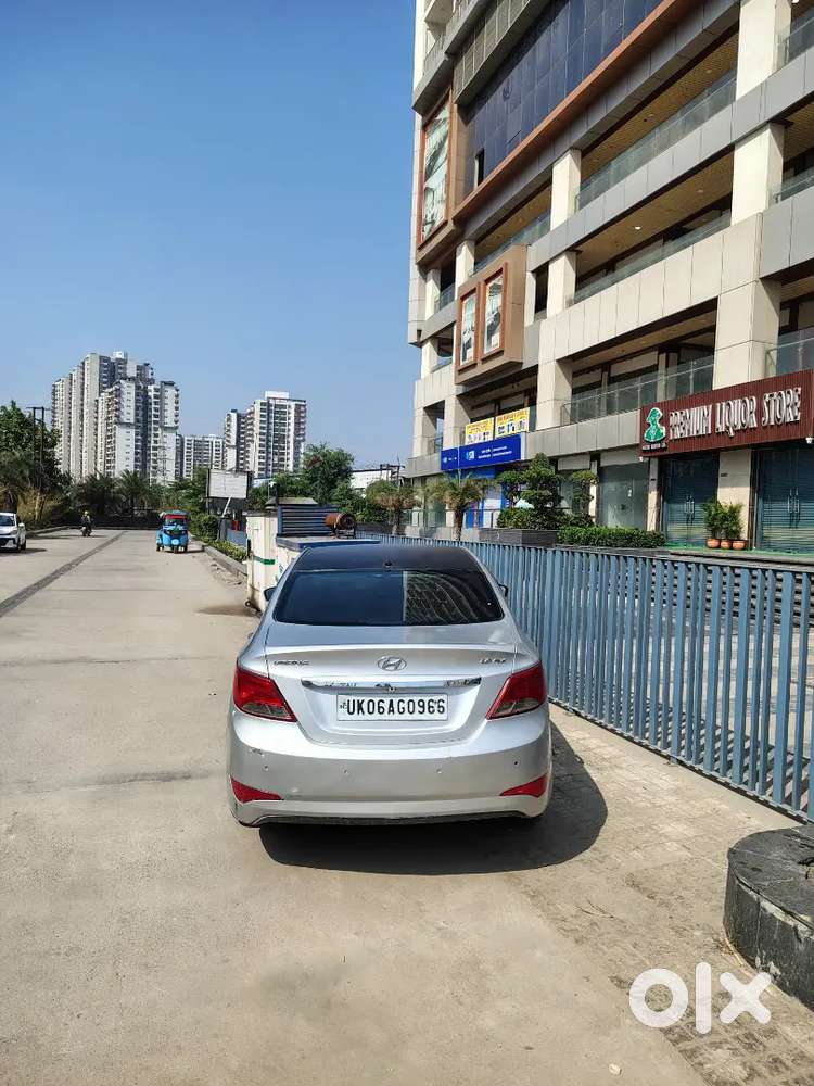 Hyundai Verna Cng & Hybrids Well Maintained