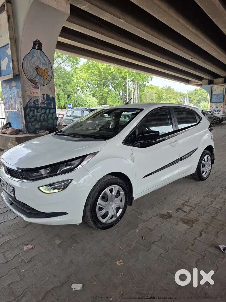 Tata Altroz 2022 Petrol Well Maintained