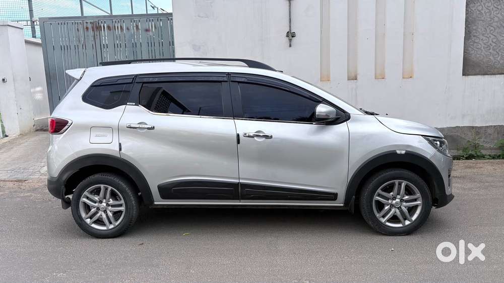 Renault Triber Rxt, 2021, Petrol