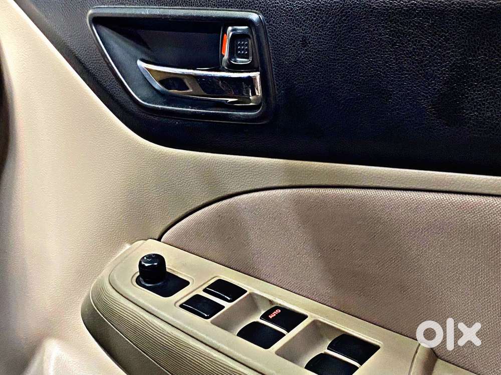 Maruti Suzuki Swift Dzire Vdi (o), 2017, Diesel
