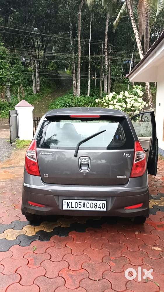 Hyundai I10 Sportz, 2011, Petrol