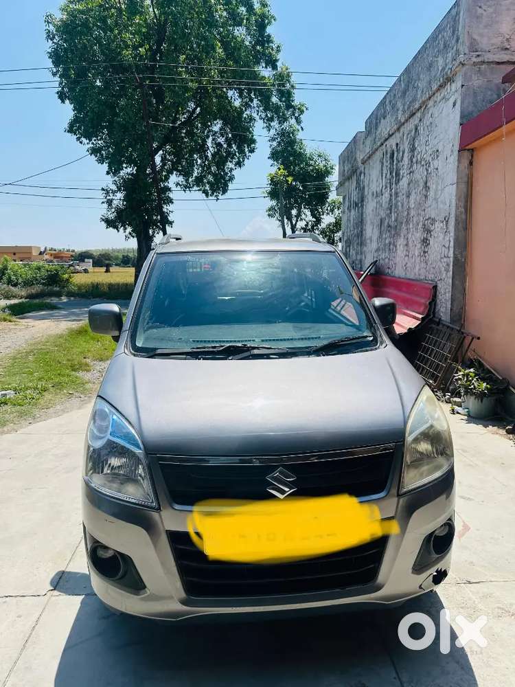 Good Condition 4 Tyre New No Accident No Challan With Service Record