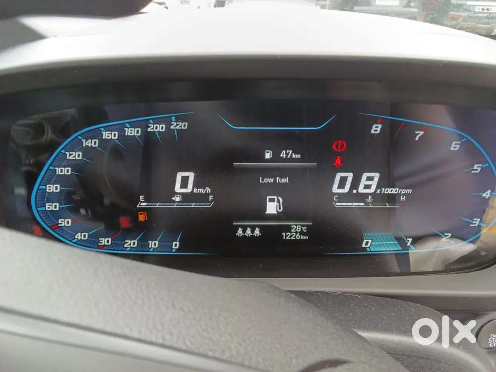 The Hyundai I20 Sportz (o) Knight Edition