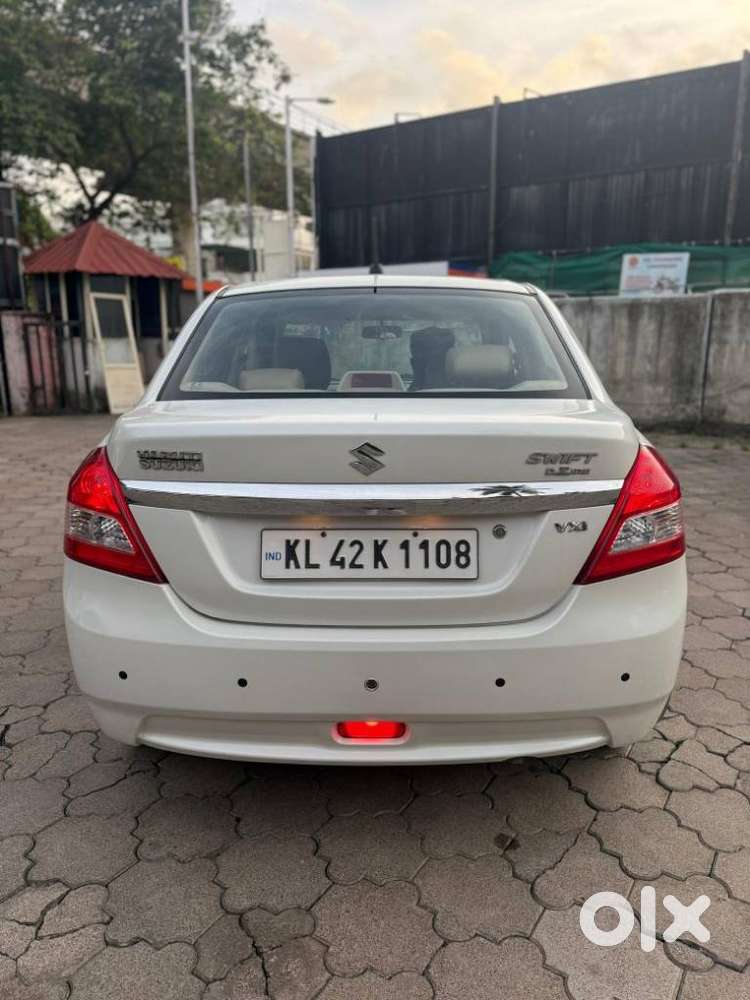 Maruti Suzuki Dzire 1.2 Vxi, 2014, Petrol