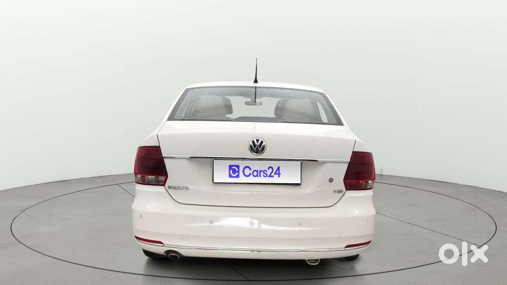 Volkswagen Vento Petrol Highline At, 2017, Petrol