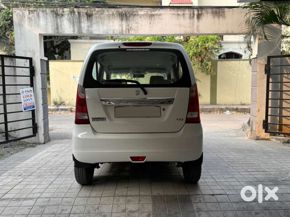 Maruti Suzuki Wagon R Vxi 1.0, 2016, Petrol