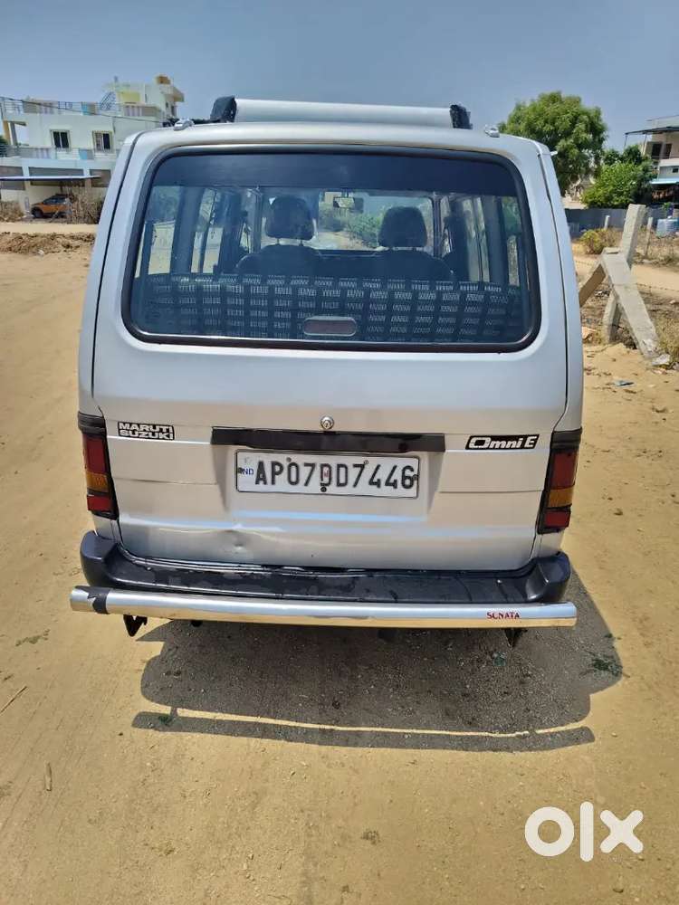 Maruti Suzuki Omni 2017 Petrol 85000 Km Driven