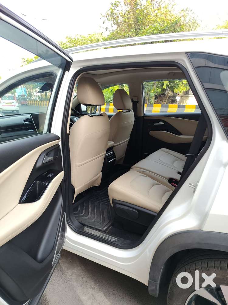 Mg Hector Sharp Pro 1.5 Turbo Mt, 2025, Petrol