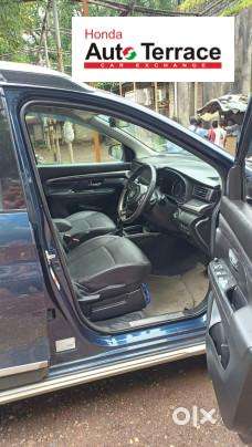 Maruti Suzuki Xl6 1.5 Alpha At, 2022, Petrol