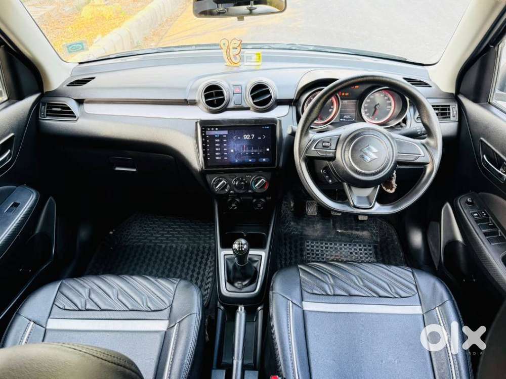 Maruti Suzuki Swift Vxi + Manual, 2023, Petrol