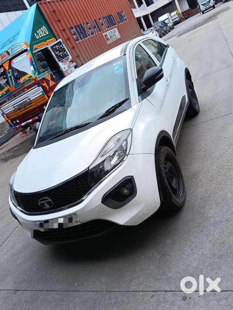 Tata Nexon 1.2 Revotron Xz, 2017, Diesel