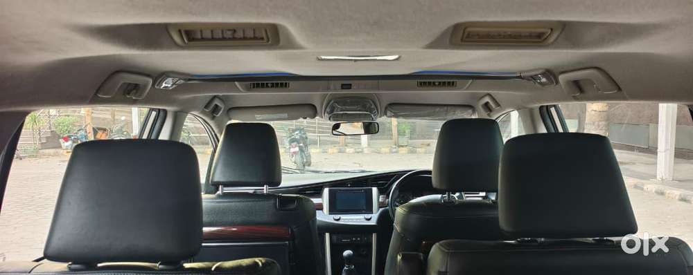 Toyota Innova Crysta [2020-ongoing] 2.4 Zx 7 Str, 2017, Diesel