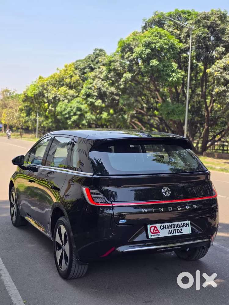 Mg Windsor Ev Essence, 2025, Electric