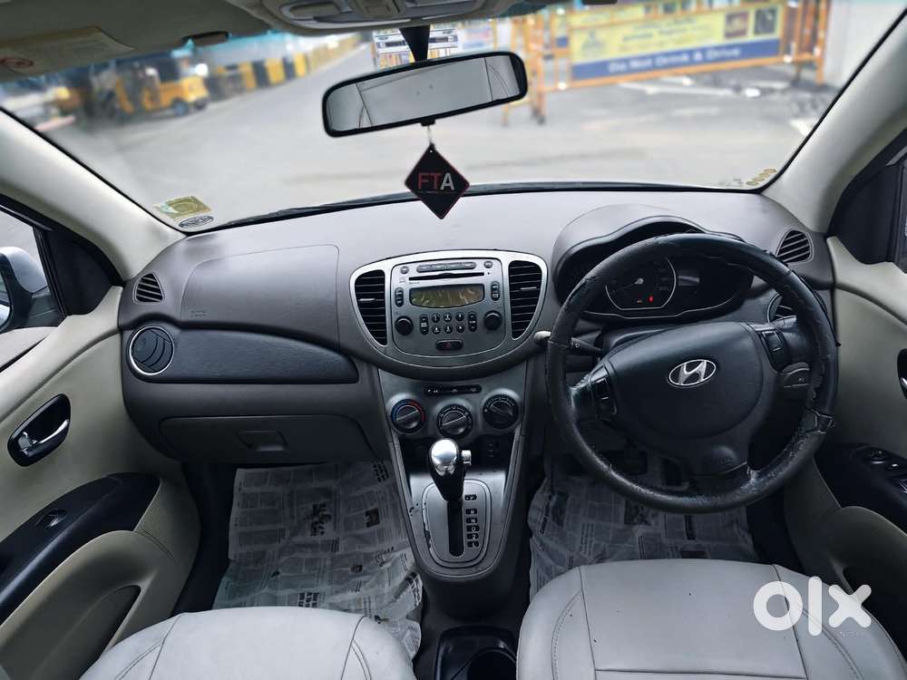 Hyundai I10 Sportz At, 2011, Petrol