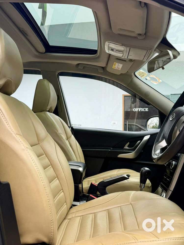 Mahindra Xuv500 W9 At, 2018, Diesel
