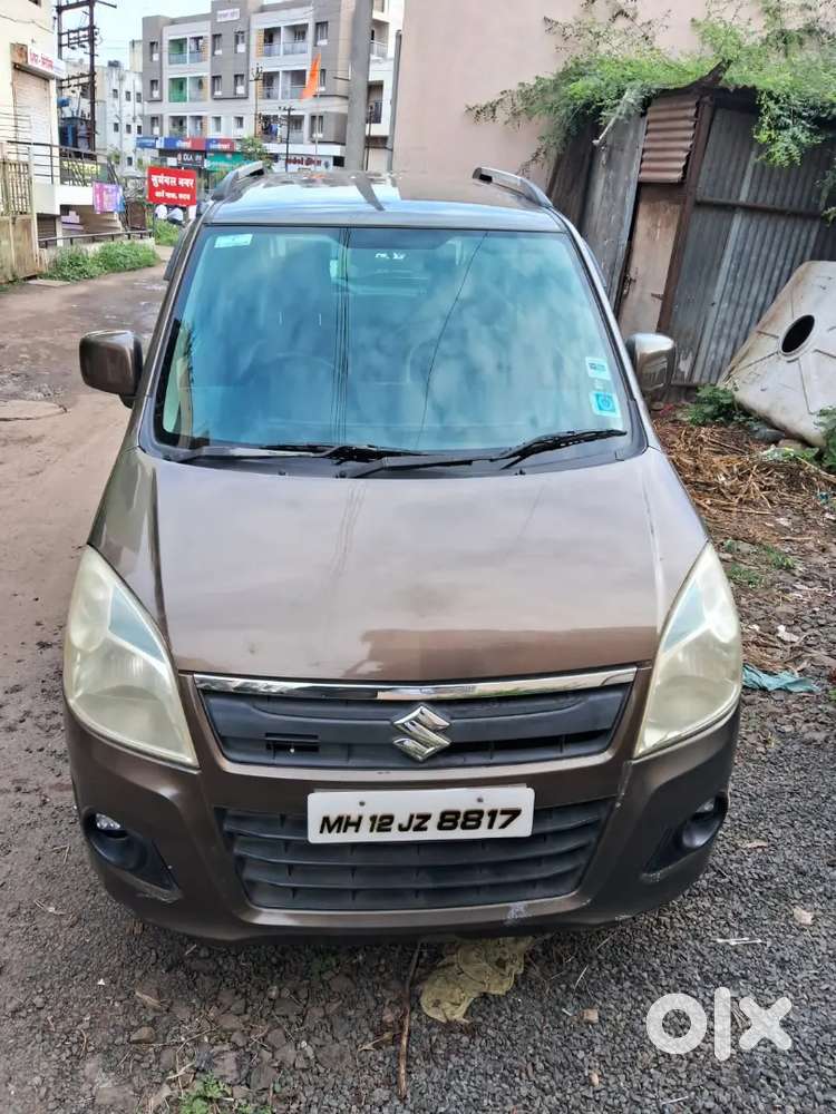 Wagonr Vxi
 Petrol + Lpg