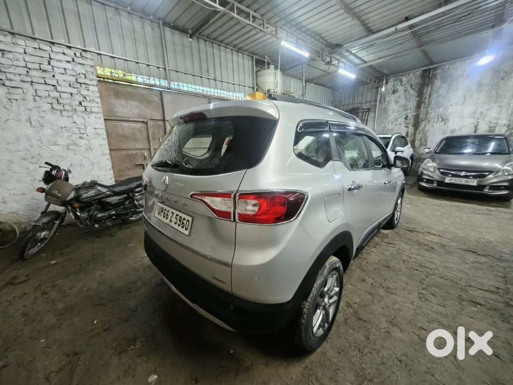 Renault Triber Rxz, 2020, Petrol