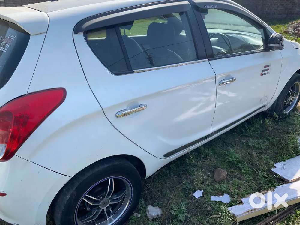 Hyundai I20 2013 Diesel 105000 Km Driven