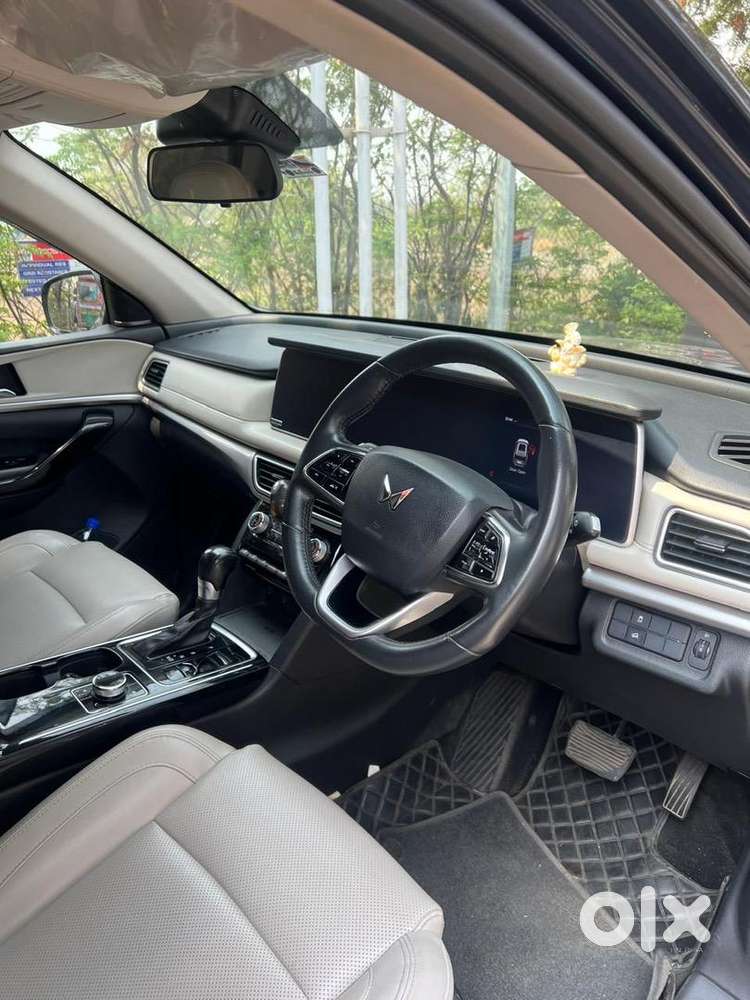 Mahindra Xuv700 2022 Diesel 100000 Km Driven