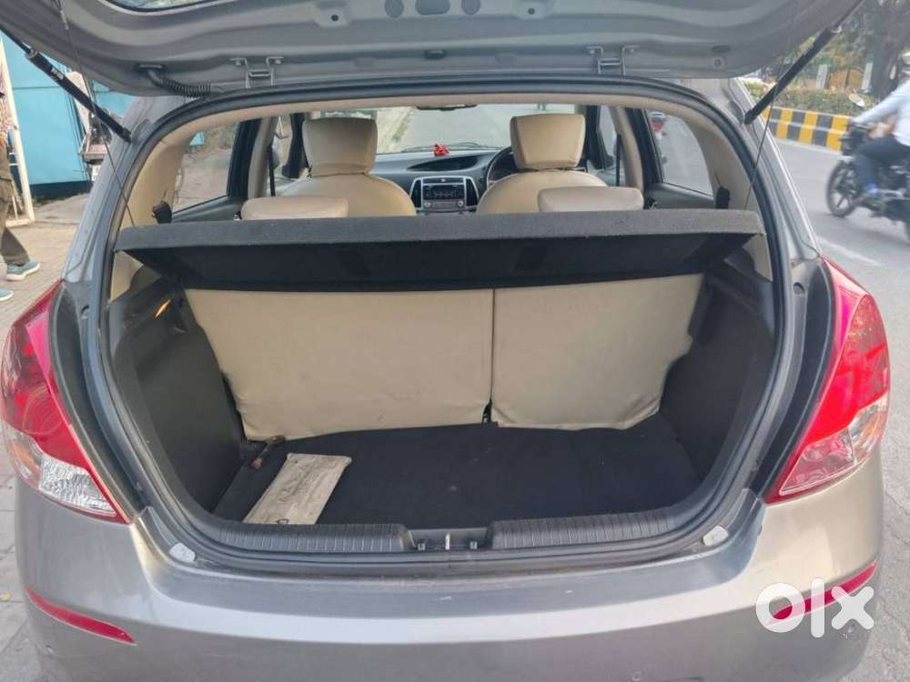 Hyundai I20 Sportz 1.2 Bs-iv, 2012, Petrol