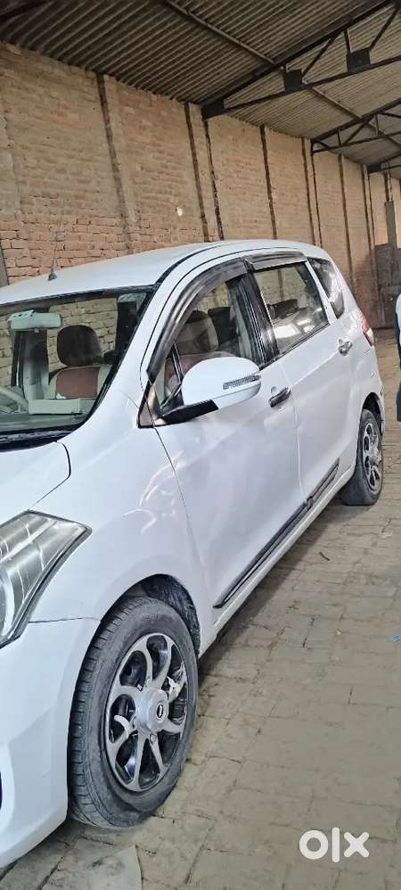 Maruti Suzuki Ertiga 2017 Diesel 115000 Km Driven