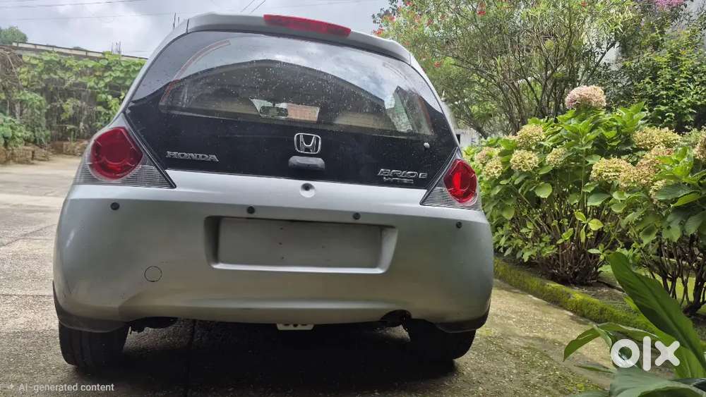 Honda Brio Mt Petrol 2014