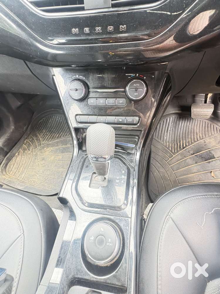 Tata Nexon Diesel Automatic  1st Owner  Excellent Condition