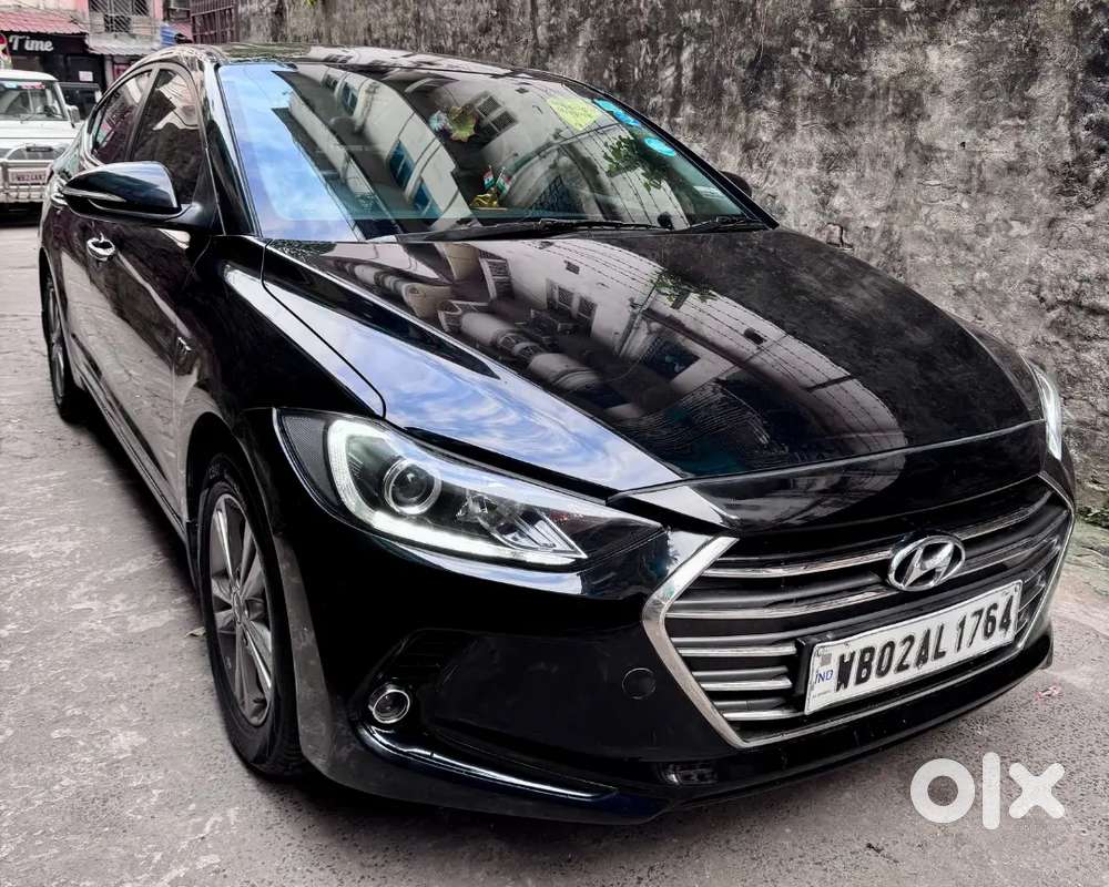 Hyundai Elantra 2017 Petrol 74000 Km Driven