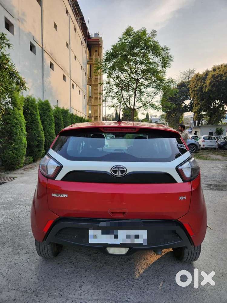 Tata Nexon 1.2 Revotron Xm, 2017, Diesel