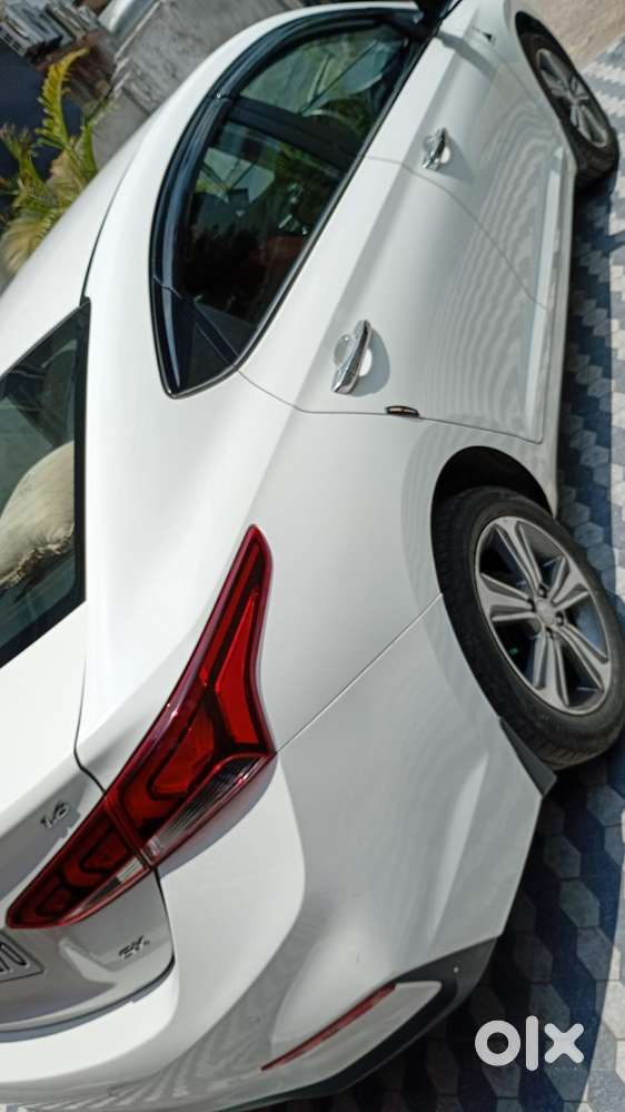 Hyundai Verna 1.5 Sx Vtvt, 2019, Petrol